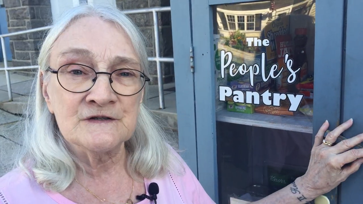 Arlene Derr-Davison at People's Pantry